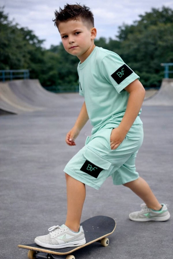 Jongens set met korte broek  - mint logo
