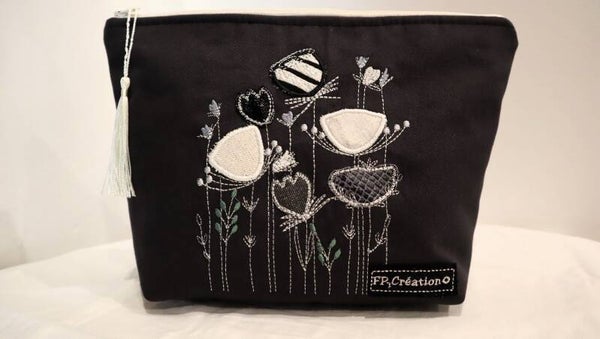 Trousse brodée [ref TBR004]