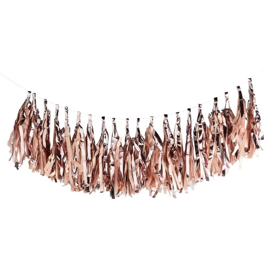 Ghirlanda con nappe rosa gold 3 Metri