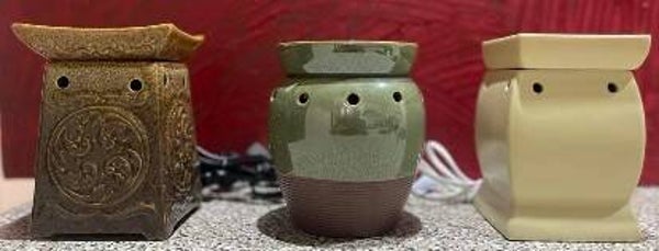 ceramic oil burner with uv light included/ no dripping candles
