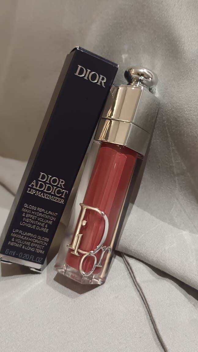 DIOR