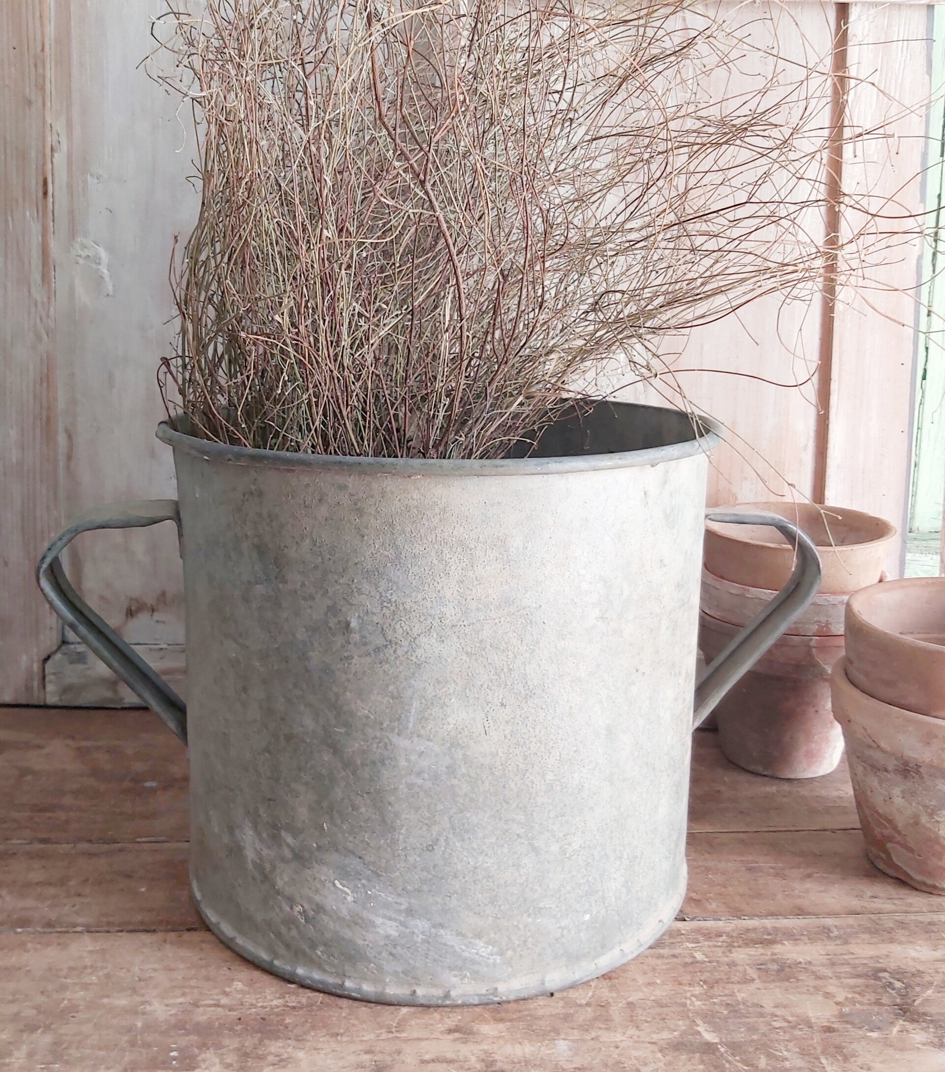 Oude pot a.