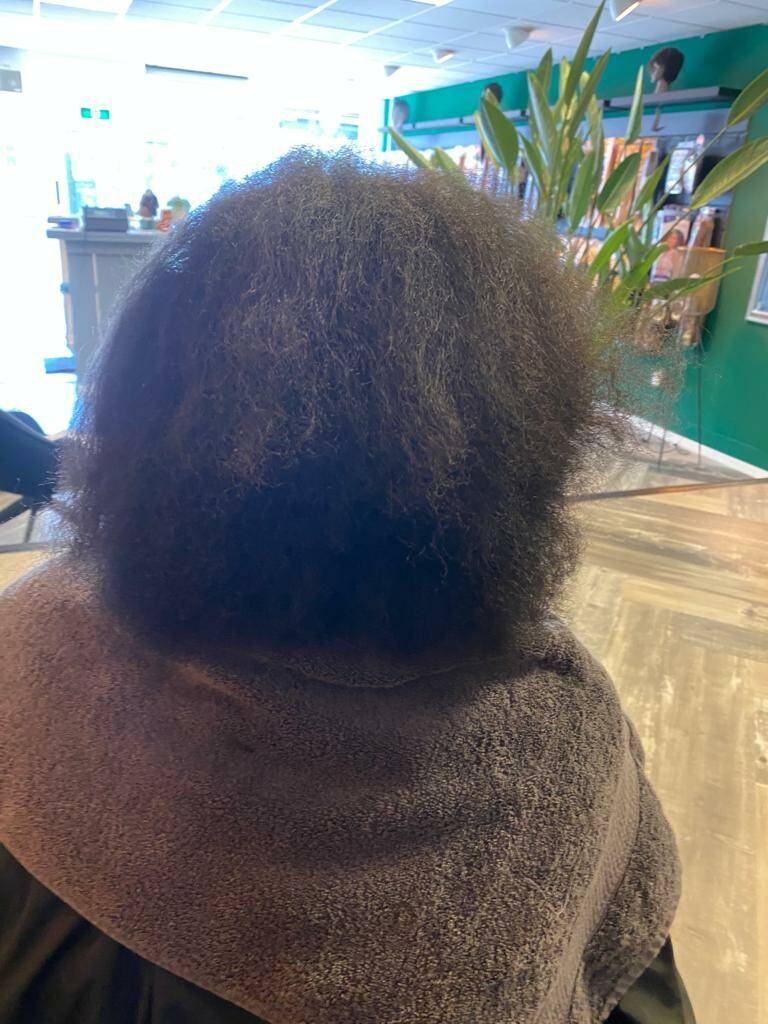 Before Black hair keratine behandeling