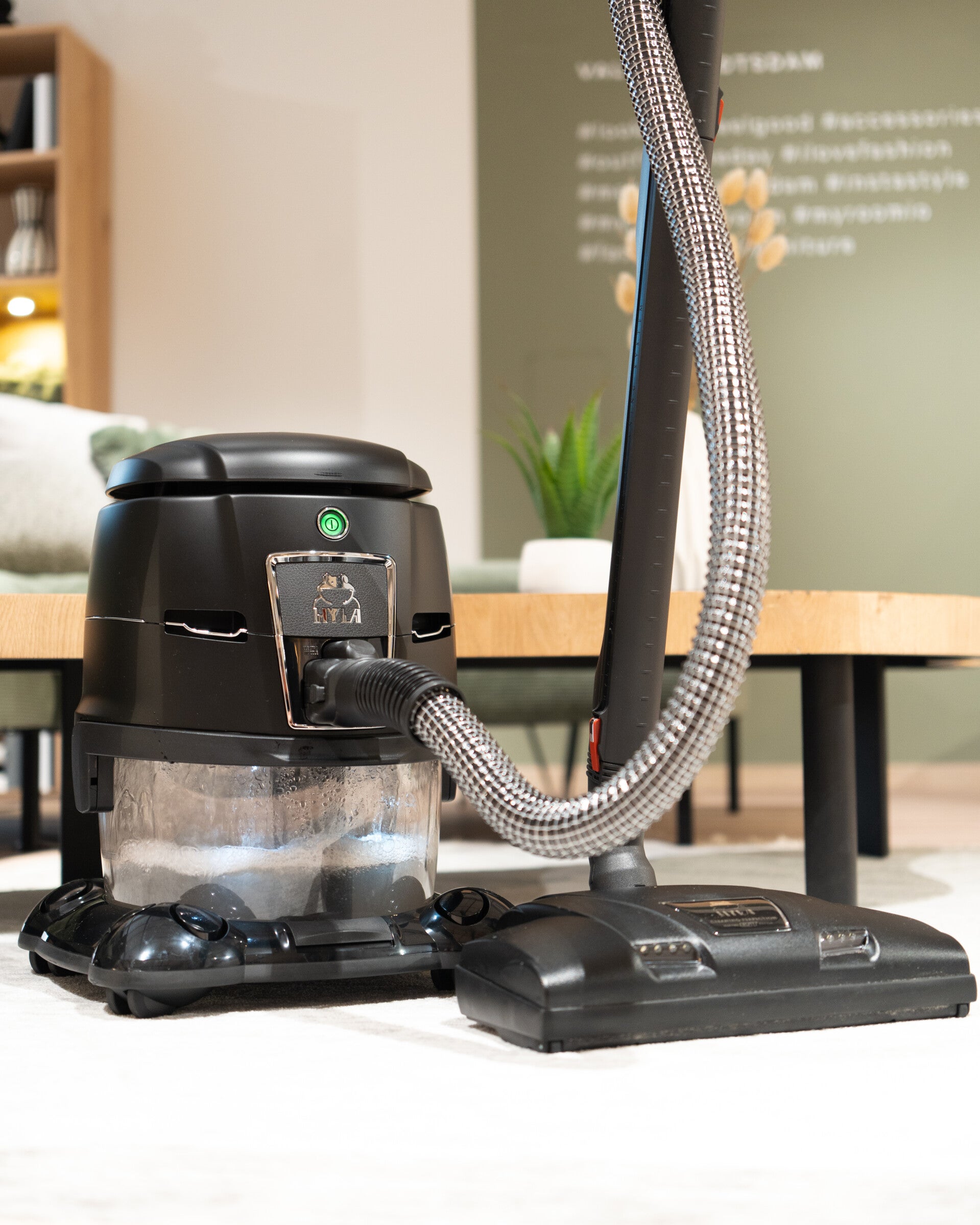 HYLA EST Luft- und Raumreinigungssystem