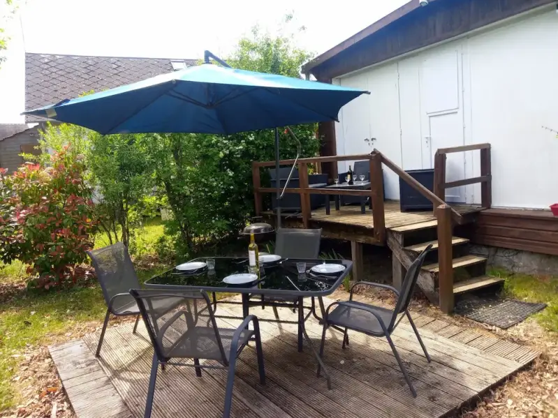terrasse arriere gite sologne espace exterieur calme nature