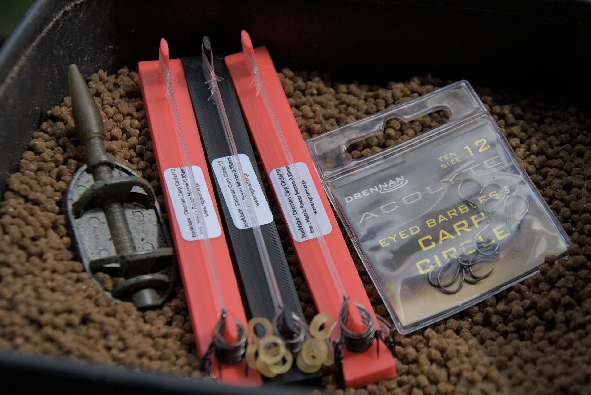 Przypony 4” (10,2cm) Method Feeder Drennan Carp Circle z igłą (włos z plecionki)