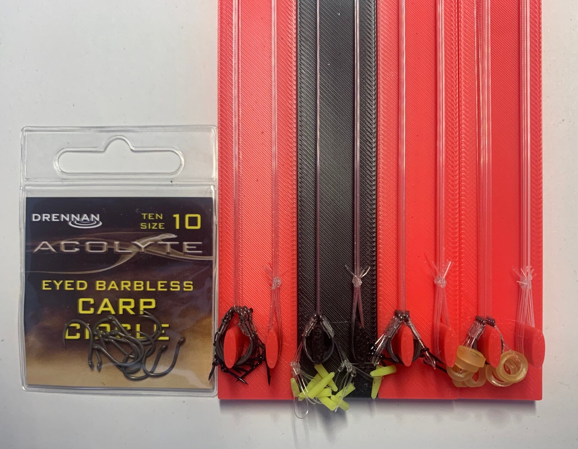 Przypony 15” (38,1cm) Bomb Feeder Drennan Carp Circle z igłą (pętla na żyłce)