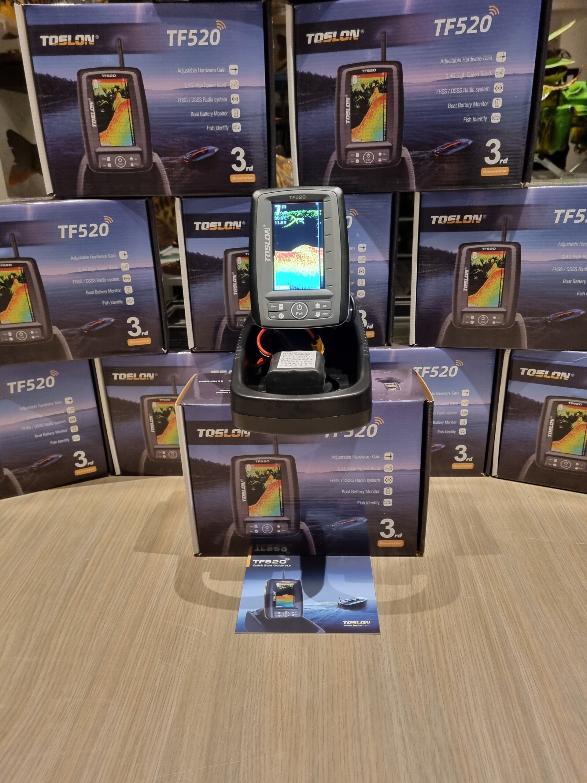 XR310,Toslon XR500,XR500 autopilot. Carp Pilot pro,onderwatercamera,Ultimate Stealth Cam Dubbele,Toslon,TF520,Ultimate Stealth cam,voerboten,baitboats,visvinder,fishfinder,visvinders,Toslon TF740,karper,Raymarine pro5,3DCarps ,voerboot,xr500