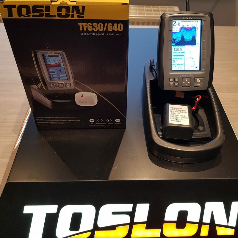 TF520 , Toslon x-boatsToslon X-Boats 730, voerboot , baitboats, voerbootje, voerbootjes, voerboten, baitboats, visvinder, fishfinder, visvinders, fishfinders, Toslon TF 300 , Toslon TF500 , Toslon TF640 , Toslon TF650 , Toslon TF740 , Toslon TF750, Big Dr