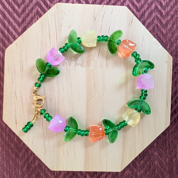 Tulpen armband roze, oranje en gele