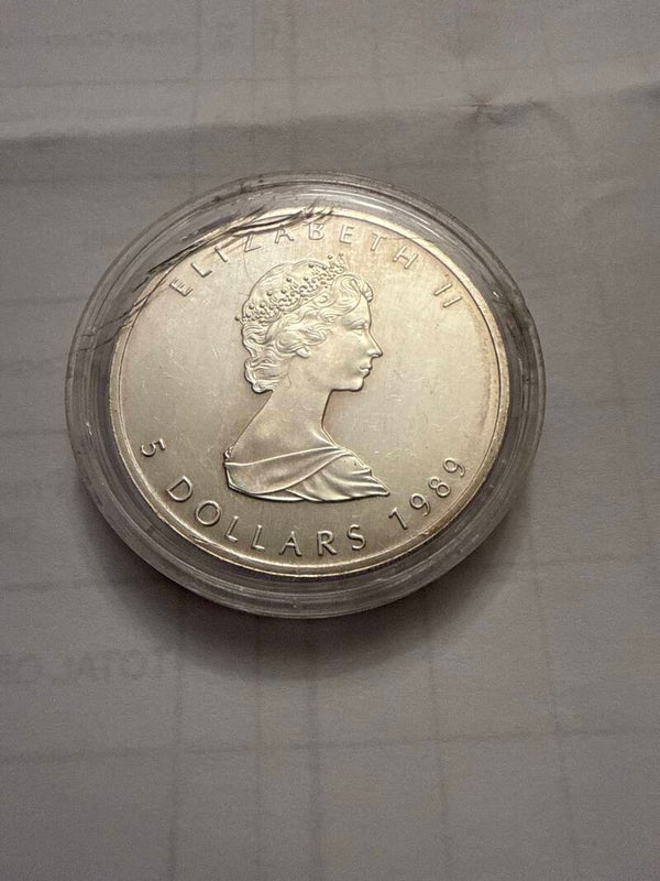 1989 Canada Silver Maple Leaf — 1 oz .9999 Fine Silver