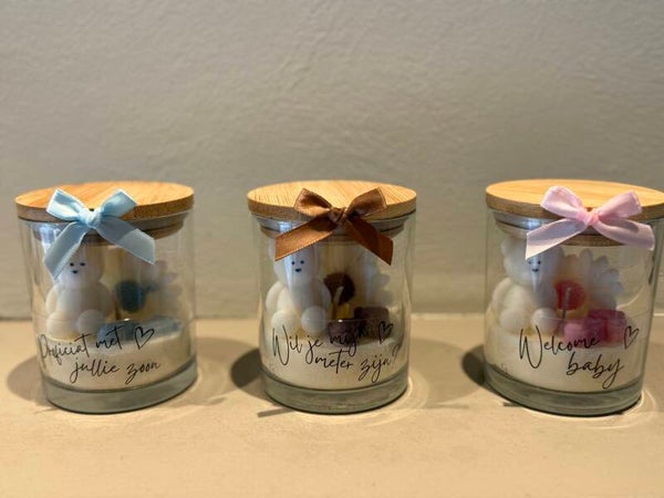 Geurkaars 'Welcom baby' - personaliseerbaar