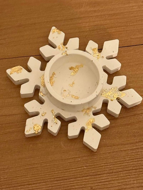 Theelichthouder sneeuwster