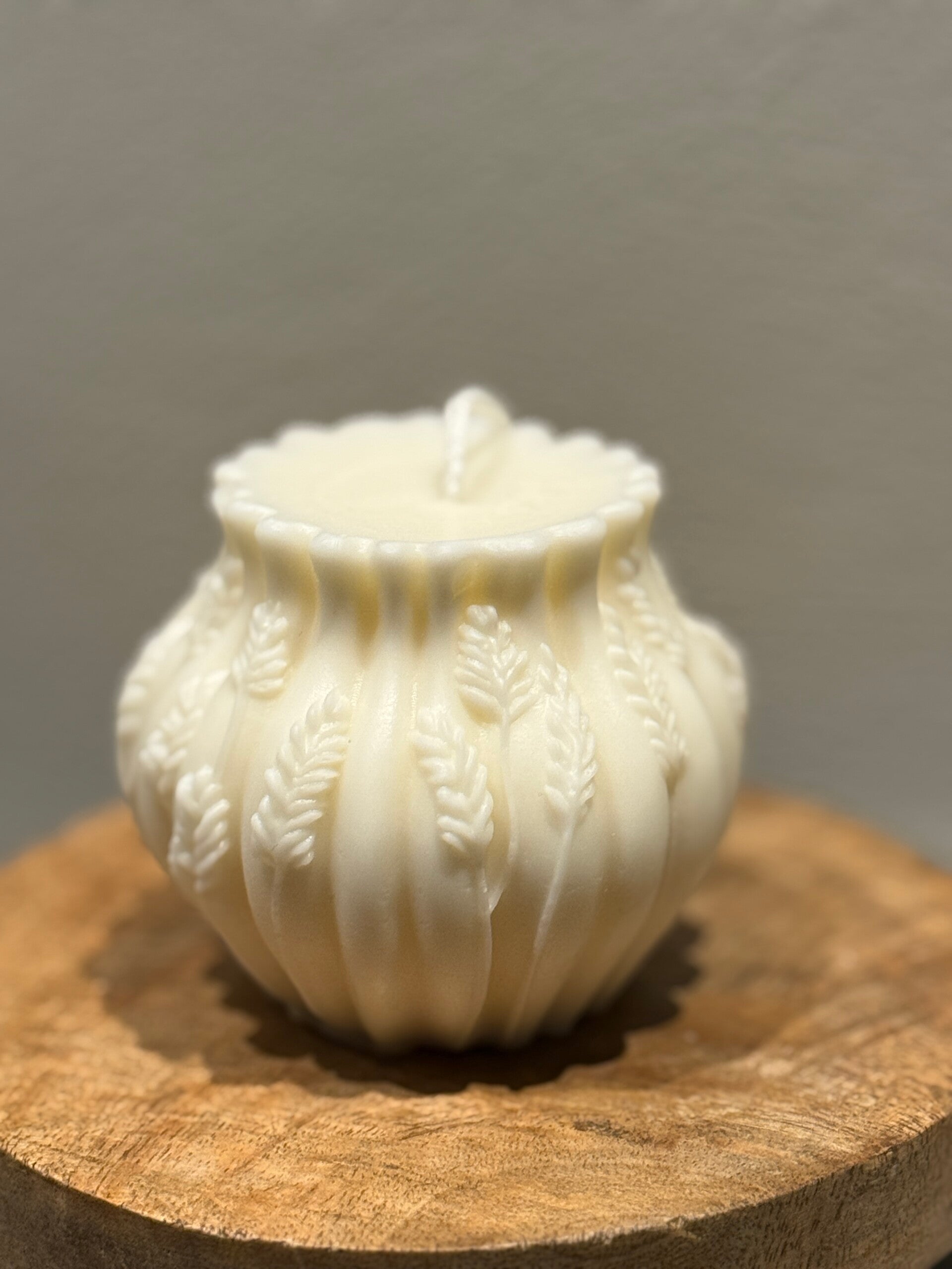 Kaars met lavendel bloemen