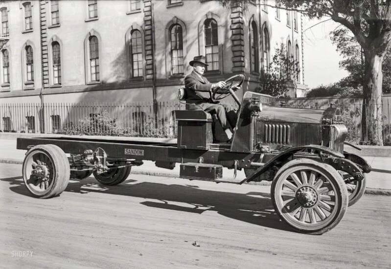 1919c-sandow-truck-shorpy-standard.jpg