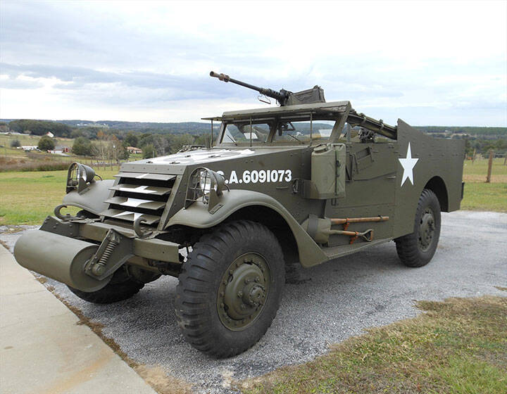 Vehículo de reconocimiento White M3A1 de 1943