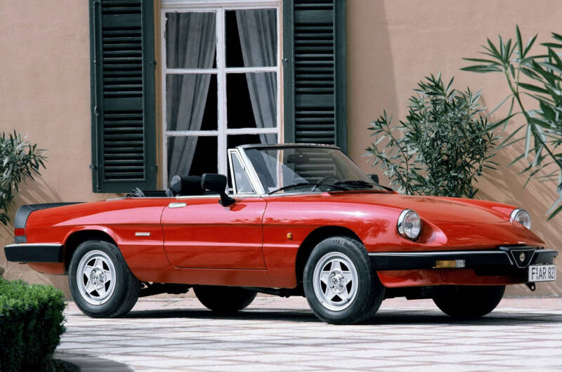 alfa-romeo-spider-standard.jpg