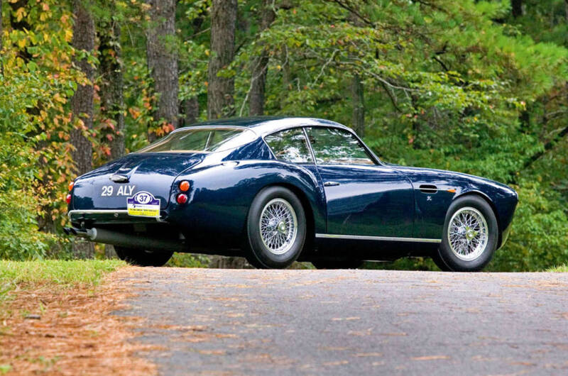 aston-martin-db4-gt-zagato-1962-standard.jpg