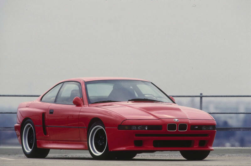 bmw-m8-1992-standard.jpg