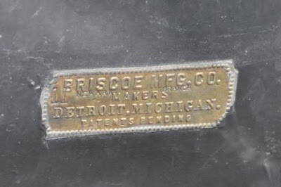 placa de identificación del fabricante de radiadores Briscoe  