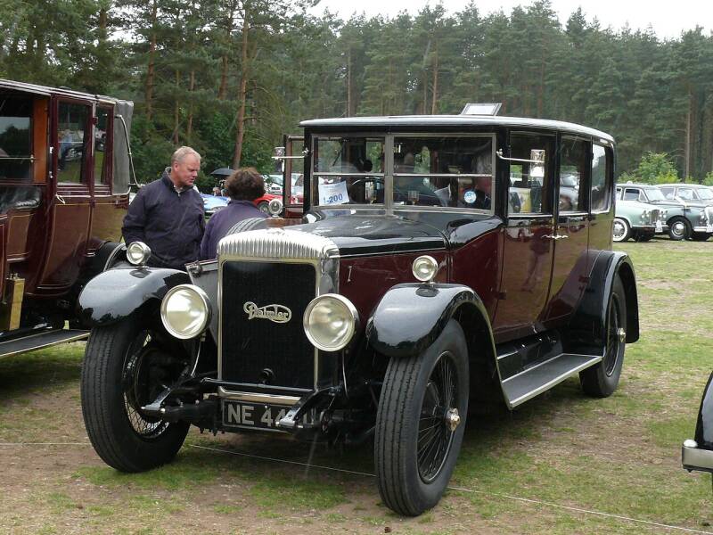 Daimler R16-30 de 1925 de 30 hp.