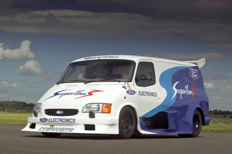 ford-supervan-3-1995-standard.jpg