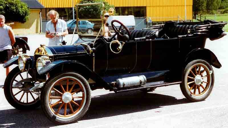 Maxwell Model 25-4 Touring (1913)