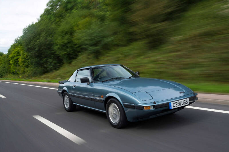 mazda-rx-7-1979-standard.jpg