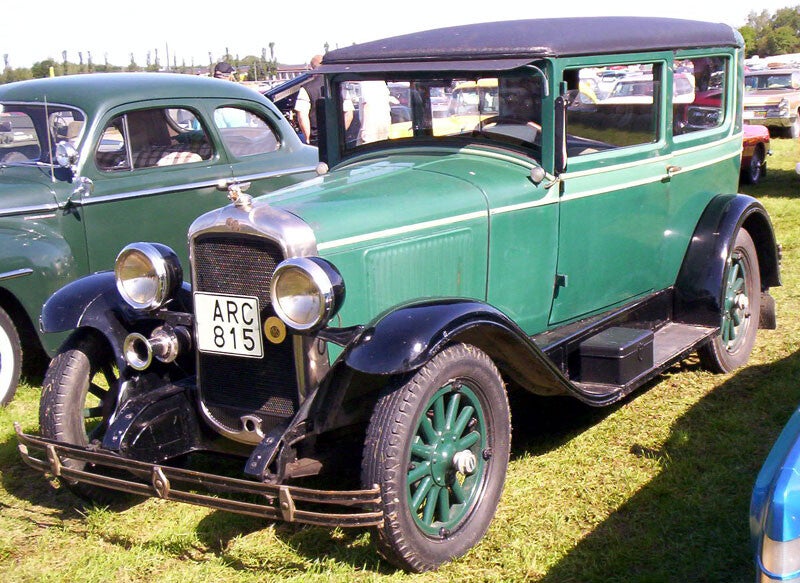 Pontiac Serie 6-28 de 1928, sedán de 2 puertas y 5 pasajeros