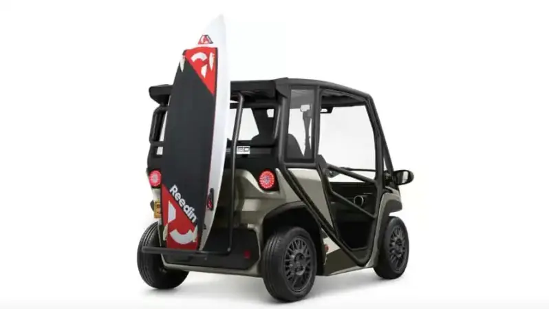 Squad Solar City Car