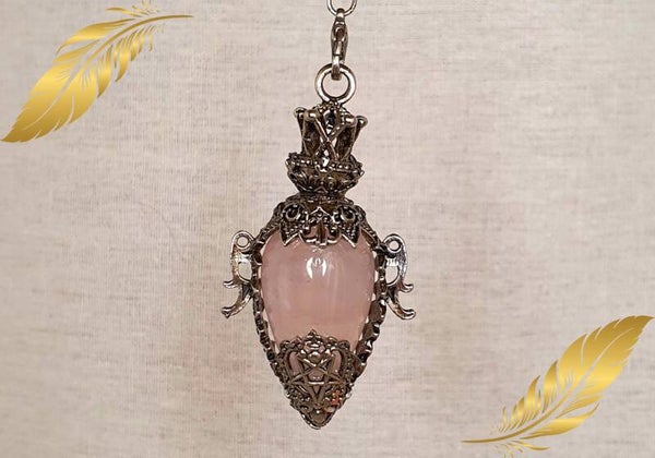 Pendule en Quartz Rose - Douceur, Amour et Harmonie