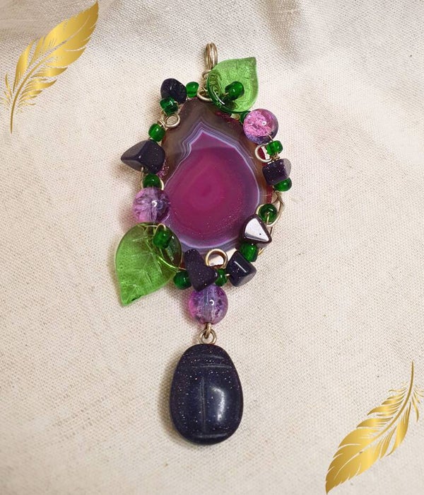 Pendentif Khepri - Agate Rose & Pierre d’Étoile - Douceur, transformation & renaissance intérieure