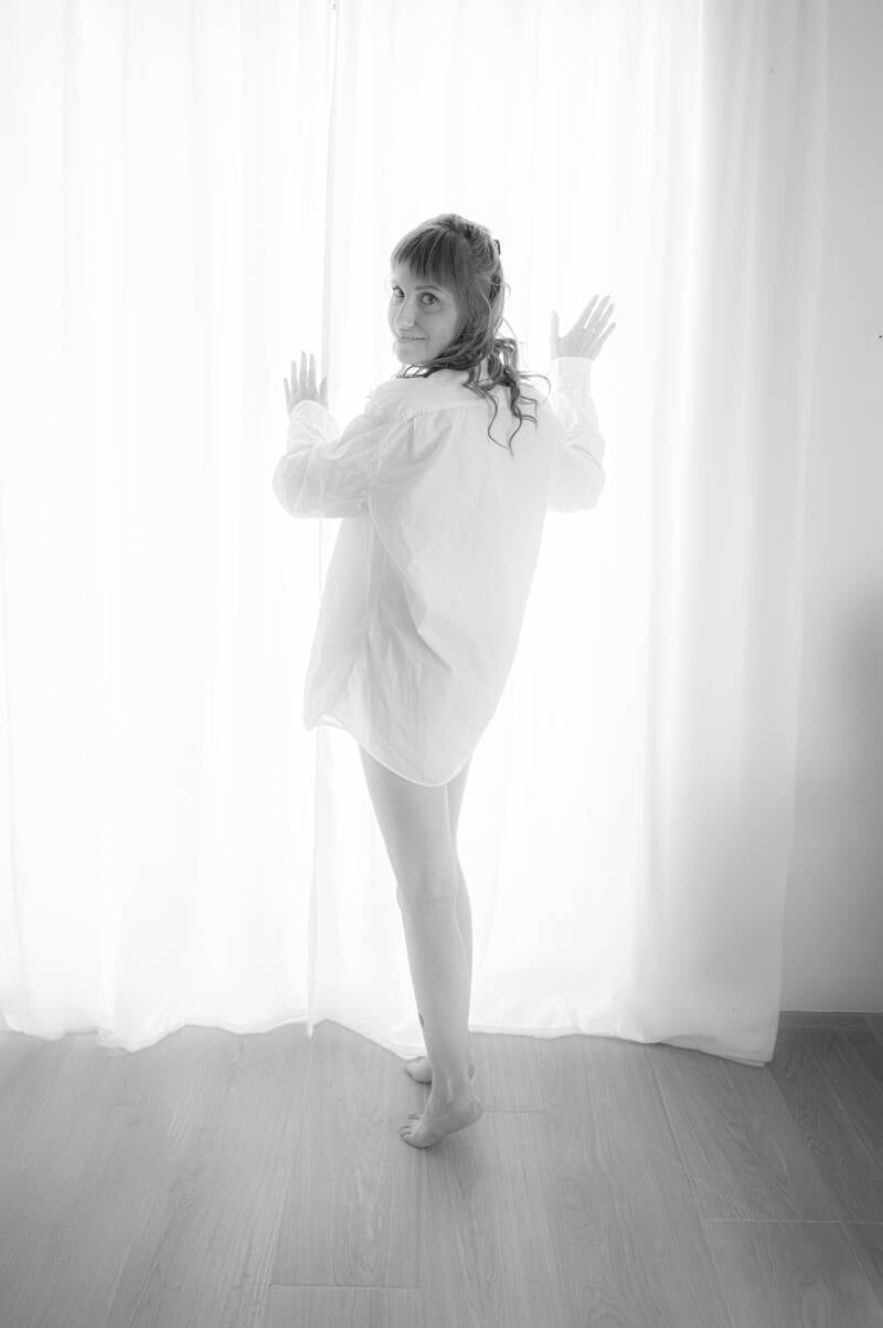 boudoir-yasmine-109-van-536-edit-4-standard.jpg