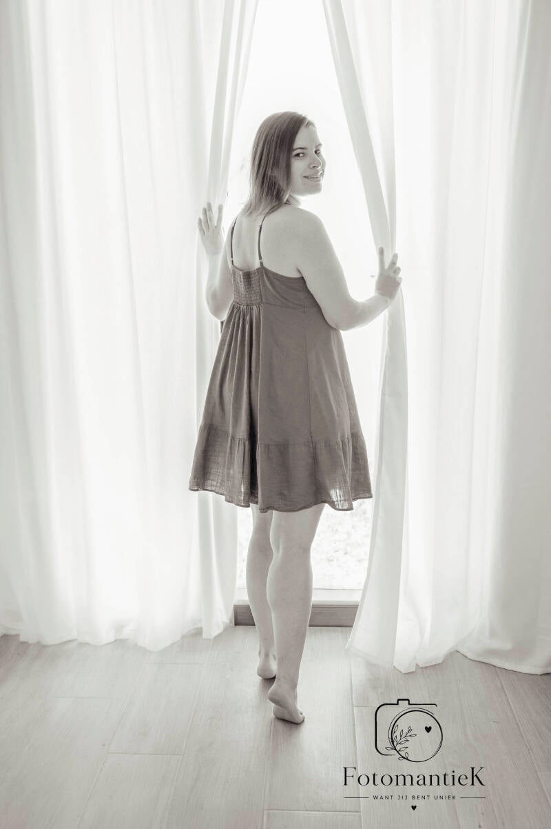 lotte-98-van-606-edit-4-standard.jpg