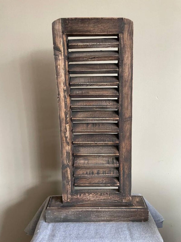 Luik op voet  59,50 cm hoog