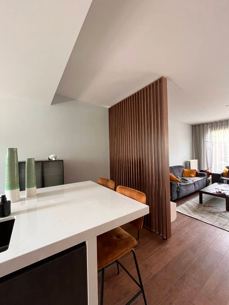 Luxe roomdivider van Amerikaans notenhout