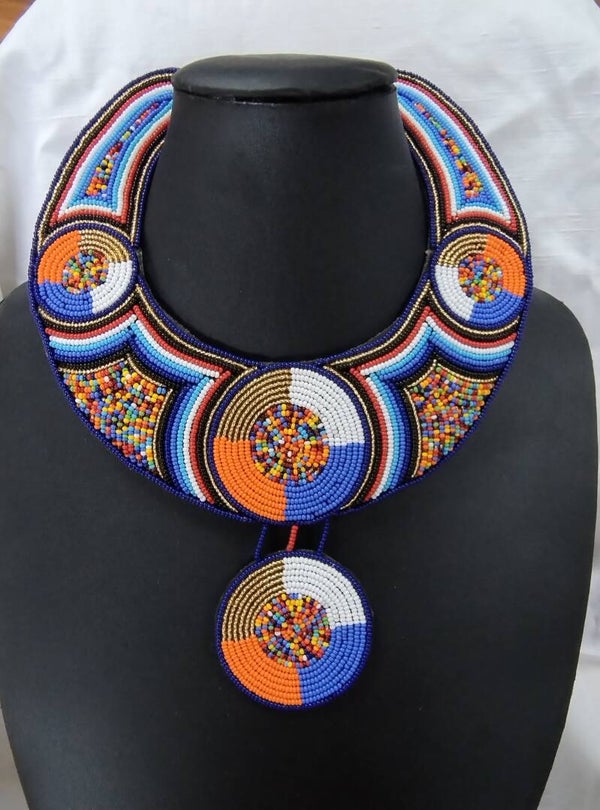 COLLIER EN PERLE MASSAÏ