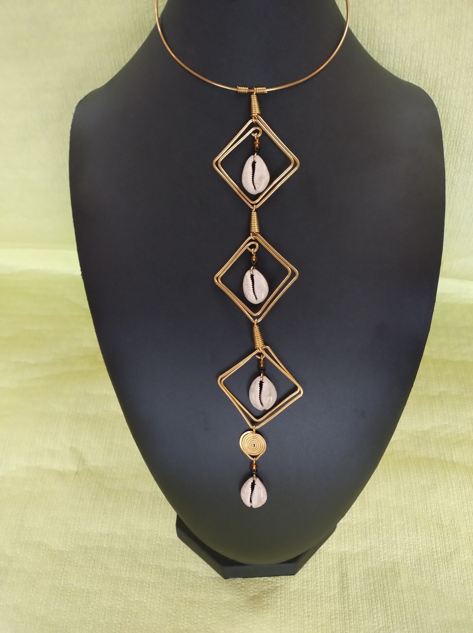 COLLIER BRONZE