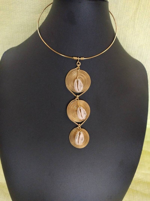 COLLIER EN BONZE ET CORI