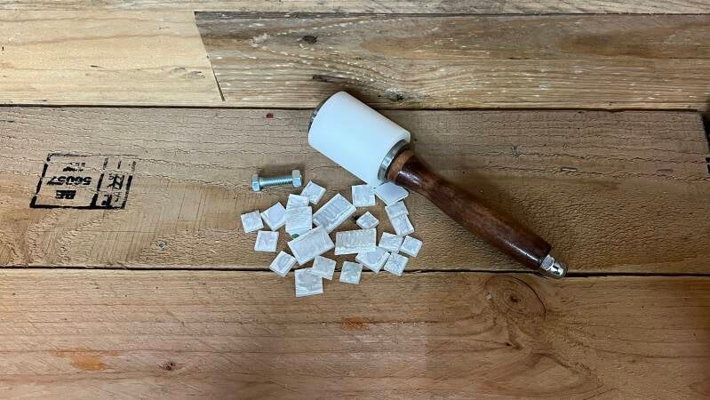 Stempetjes uit acryl, laser-gesneden-en-gegraveerd.jpg