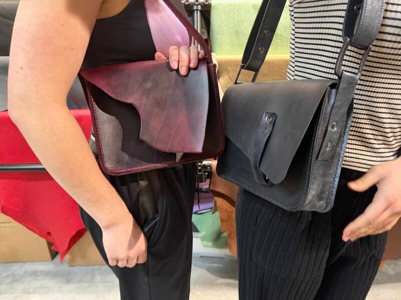 workshop-lederen-tas-maken-doorlopende-soufflet-model S resultaat Sadie en Amelia.jpg