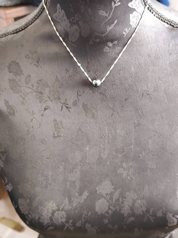 Collier hématite