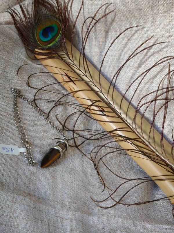 Force Instinctive – Collier Œil de Tigre, Pendentif Balle