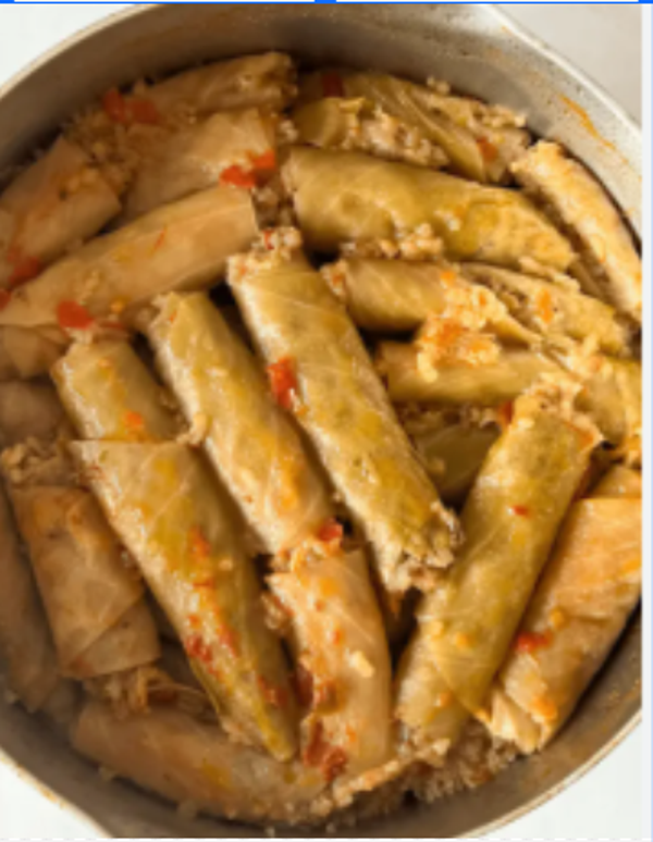 Stuffed Cabbage Rolls (Malfoof)