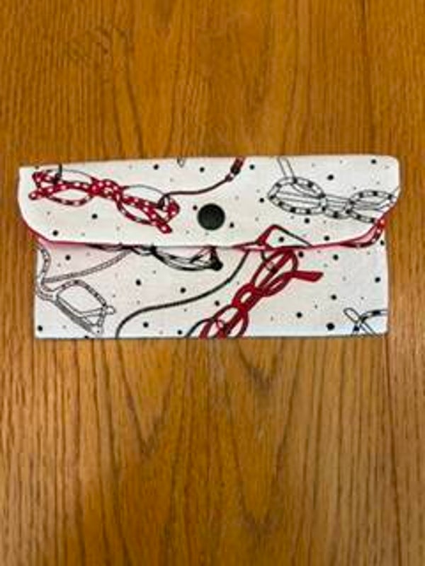 White and Red Soft Glasses Case