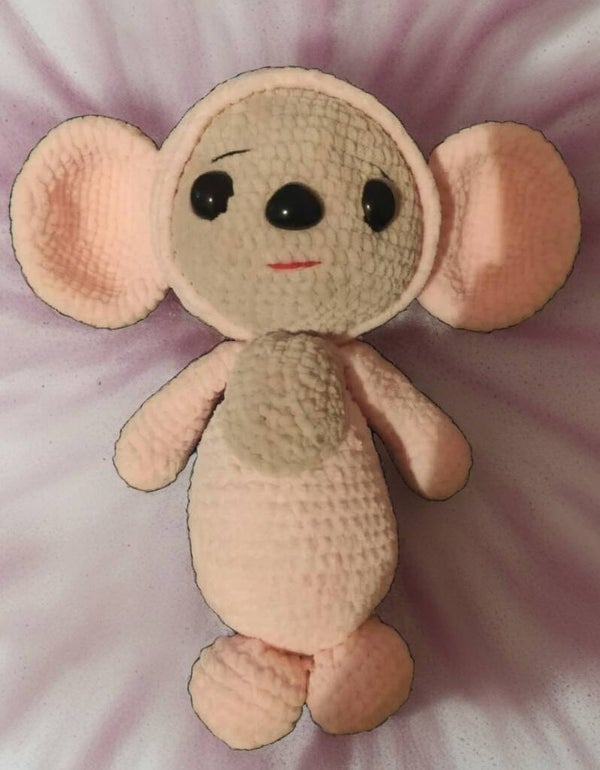 Das Tscheburaschka in Rosa, Groß