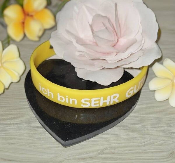 Polychromarmband mit Spruch