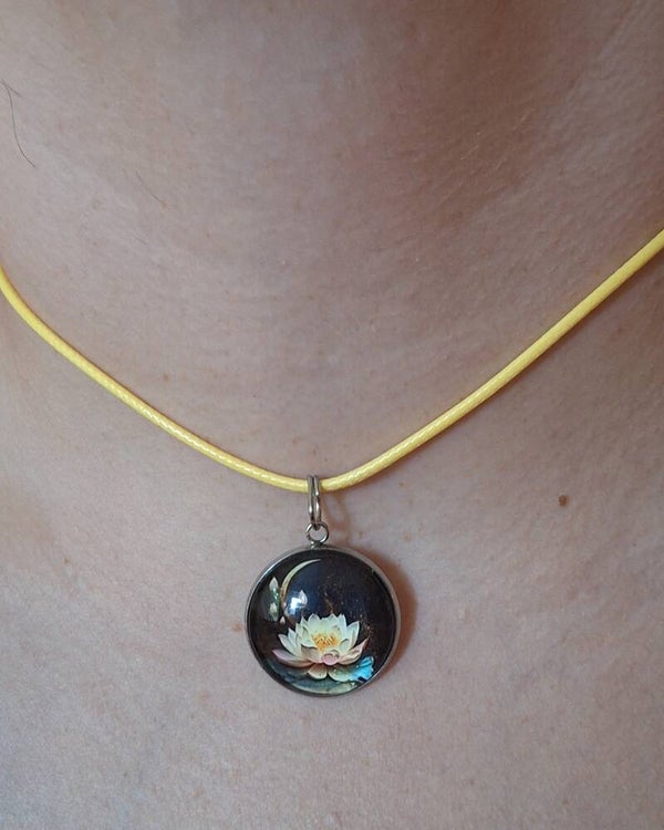Cabochonkette Lotusblume
