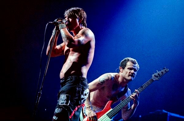 Red Hot Chili Peppers 15