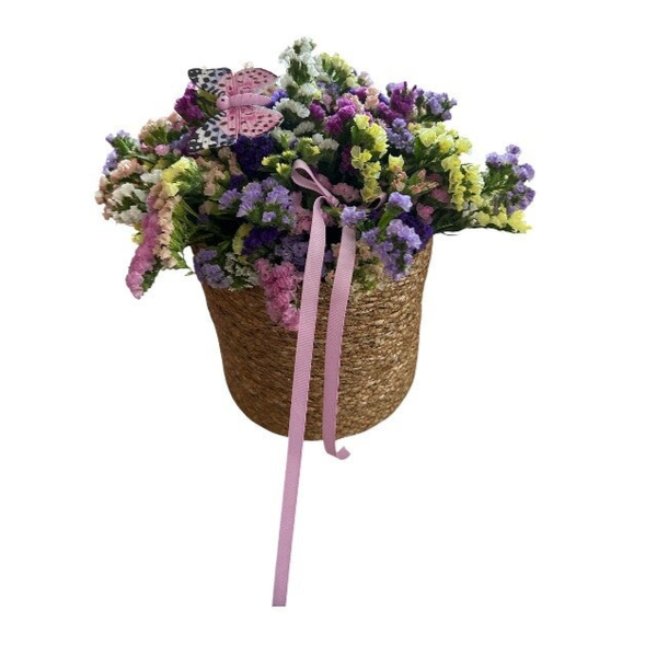 Basket with statice flowers size 2